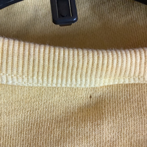 Old Navy Size XL Petite Yellow Ruffle Sleeve Sweatshirt - Picture 5 of 6